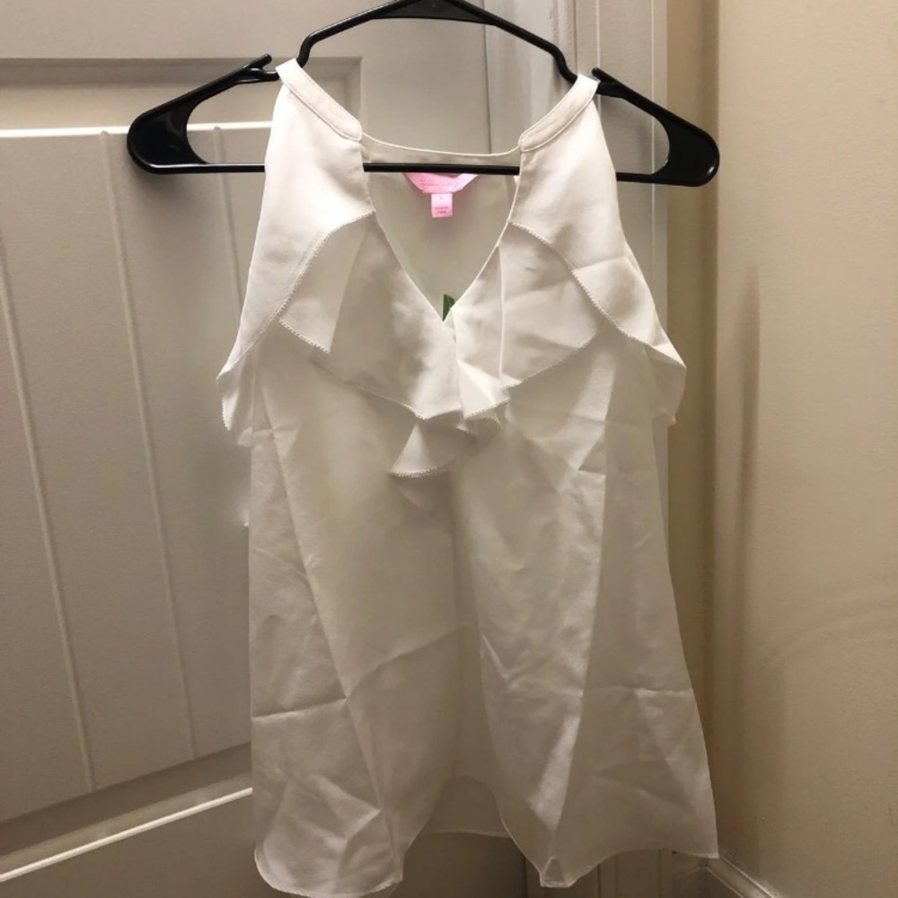 White lily pulitzer shirt.